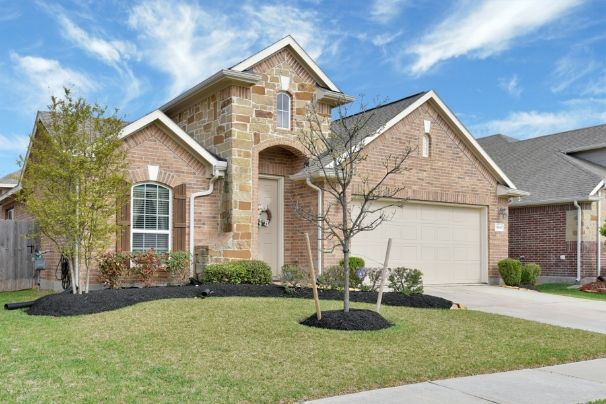 https://RadhaHerring.NewConstructionHomesForYou.com